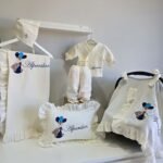 gk-ateliers-duz-kruvaze-muslin-bebek-seti-firfirli-set