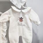 gk-ateliers-bebe-yaka-muslin-tulum-sapka