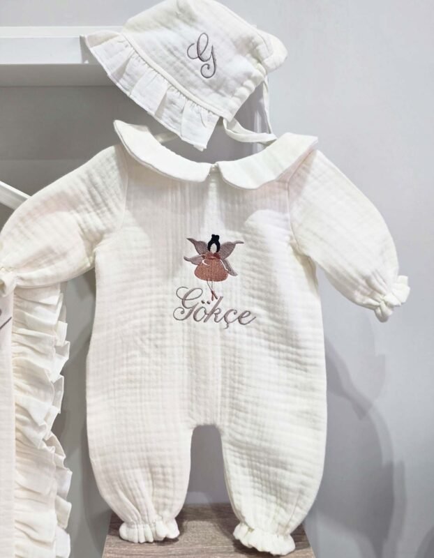 gk-ateliers-bebe-yaka-muslin-tulum-sapka