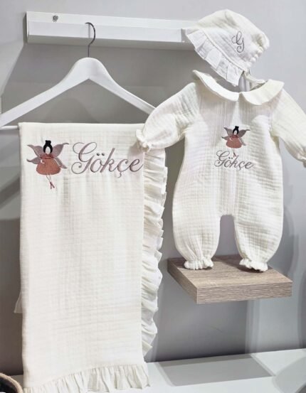 gk-ateliers-bebe-yaka-muslin-tulum-sapka-battaniye-set