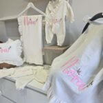 gk-ateliers-kruvaze-yaka-firfirli-nakisli-tulum-sapka-battaniye-mislin-set-6-parca-pusetli